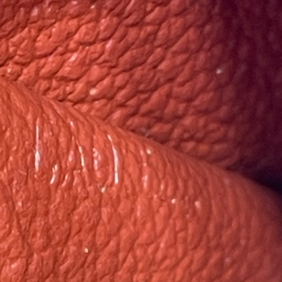 Louis Vuitton Cosmetic Case in Damier Ebene size 7.5 by 4.5 inches,made in Spain - Picture 10 of 10